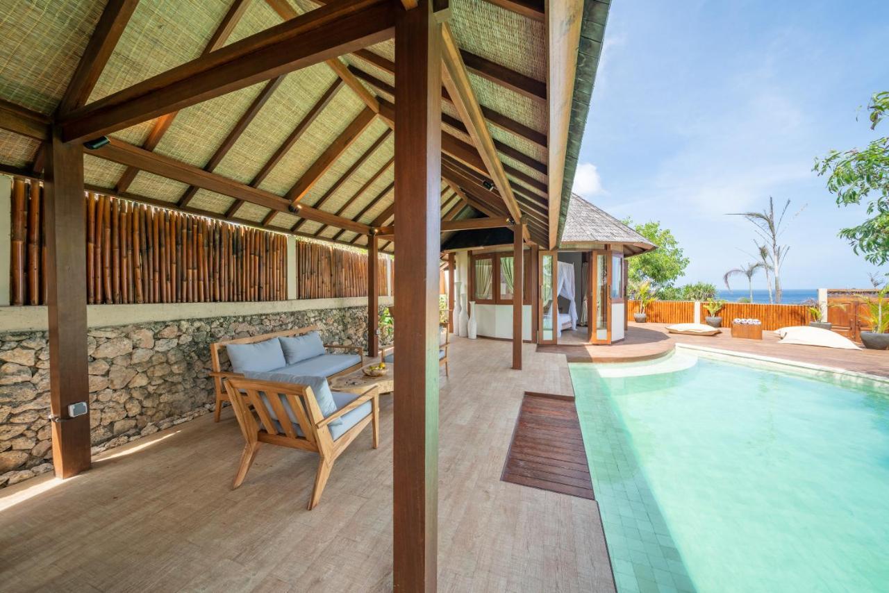 נוסה-למבונגן Blue Lagoon Avia Villas מראה חיצוני תמונה