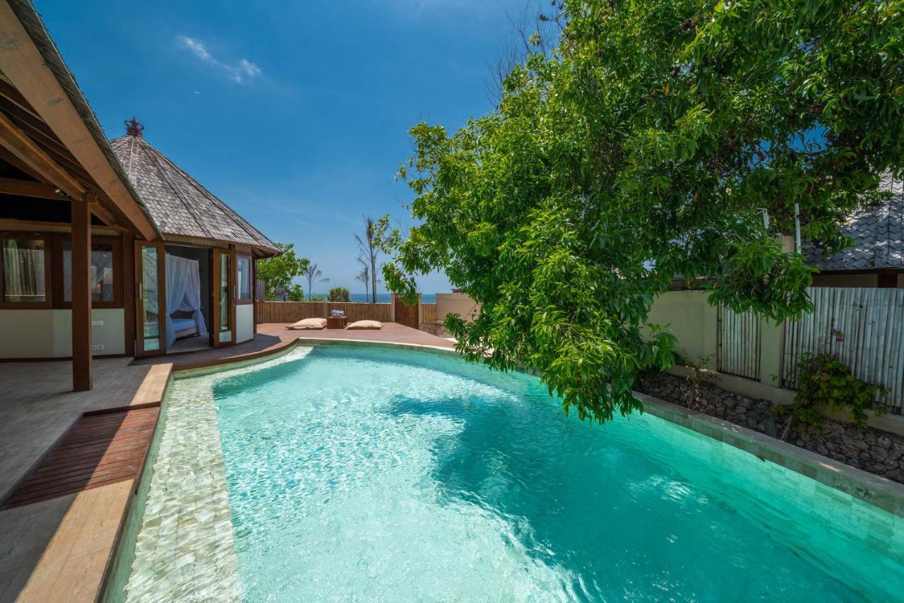 נוסה-למבונגן Blue Lagoon Avia Villas מראה חיצוני תמונה